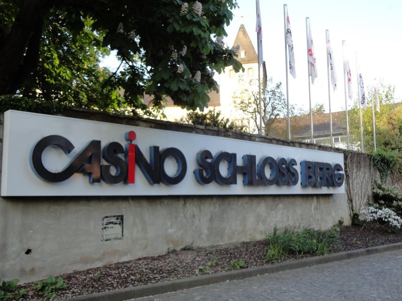 Casino royal sea, royalsea